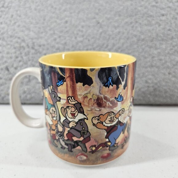 Vintage Disney Snow White Seven Dwarfs 3D Ceramic Mug Cup Art Collectible - Picture 3 of 6